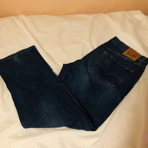 NWOT Levi Jeans